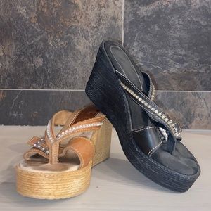 SBICCA wedged sandals !